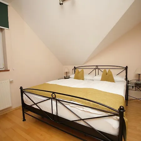 Ferienwohnung Sauerweingut Salzburg Exterior foto